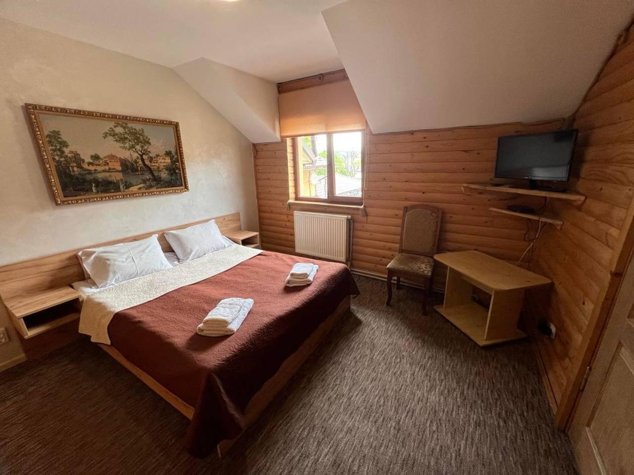 Sadyba Magnat Hotel Dilyatyn Extérieur photo
